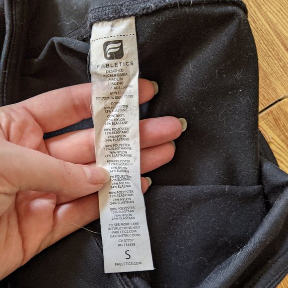 Fabletics Legging Bundle: Salar and Mosaic - Picture 6 of 10